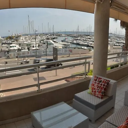 Port Azur *